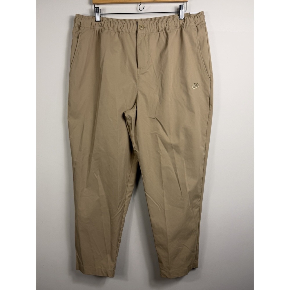 Nike Club Woven Twill Tapered Leg Pants Men's Size L Beige Stretch HJ1997 NWT
